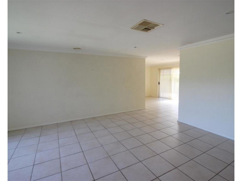 3/21 Yentoo Drive, Glenfield Park NSW 2650