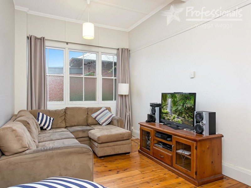 4 Little Best Street, Wagga Wagga NSW 2650