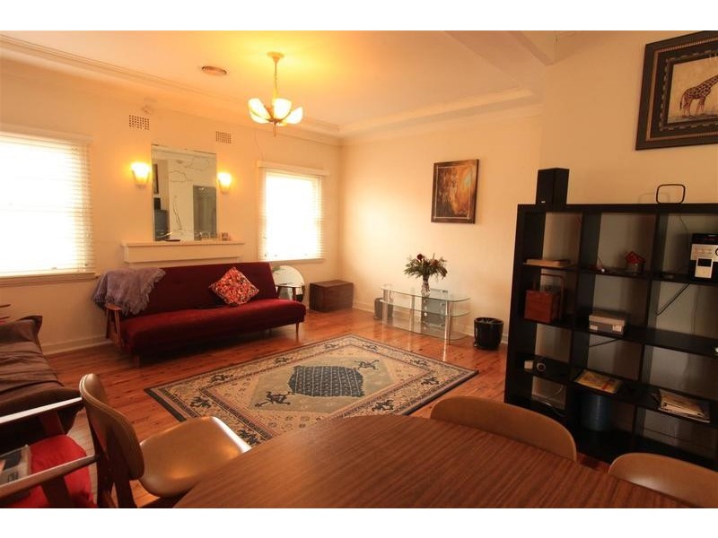 10 Sullivan Avenue, Wagga Wagga NSW 2650