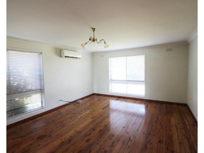 87 Leavenworth Drive, Mount Austin NSW 2650