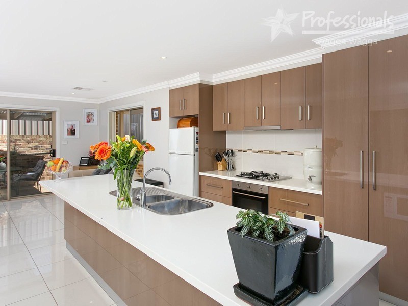 3/81 Atherton Crescent, Wagga Wagga NSW 2650