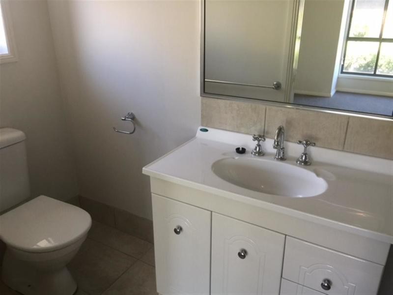 24 Cowan Place, Wagga Wagga NSW 2650