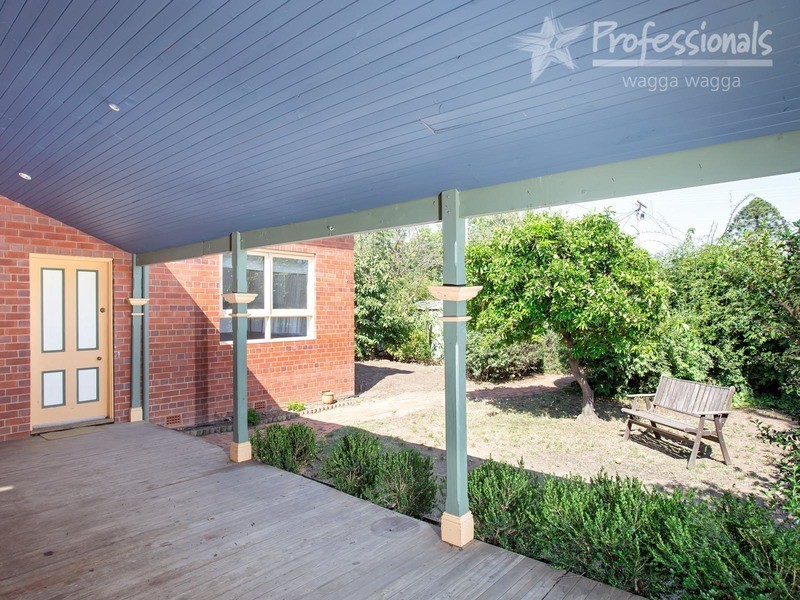 86 Best Street, Wagga Wagga NSW 2650