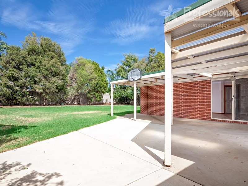 31 Kaldari Crescent, Wagga Wagga NSW 2650