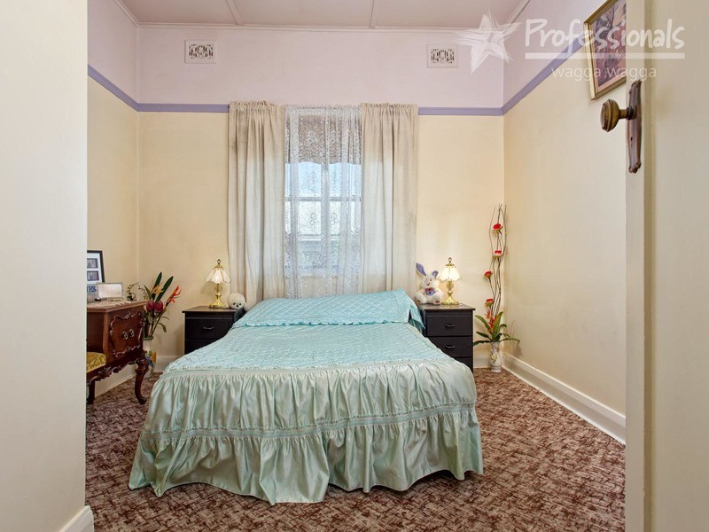 38 Athol Street, Wagga Wagga NSW 2650