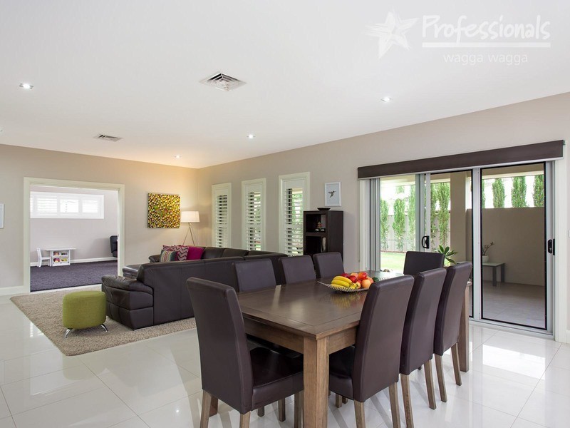 35 Brindabella Drive, Wagga Wagga NSW 2650