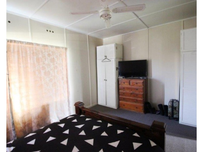 150 Macleay Street, Wagga Wagga NSW 2650