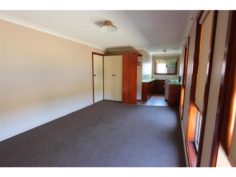 4/239 Kincaid Street, Wagga Wagga NSW 2650