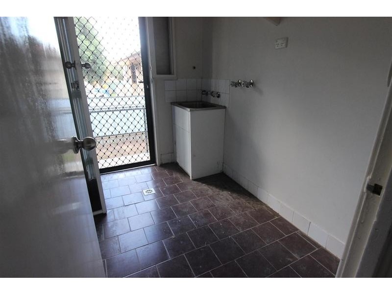 6 Lalor Place, Wagga Wagga NSW 2650