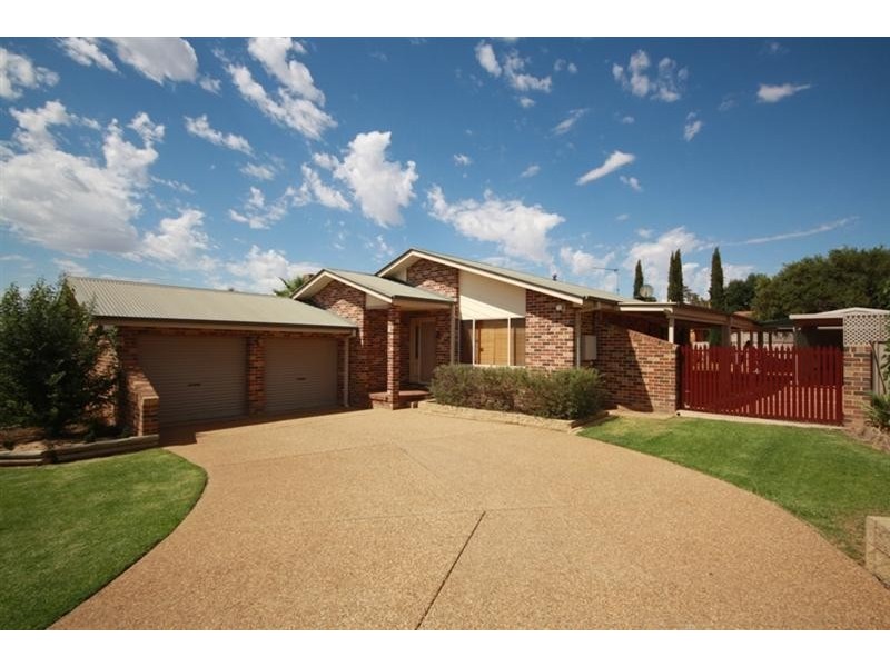 9 Jabiru Place, Wagga Wagga NSW 2650