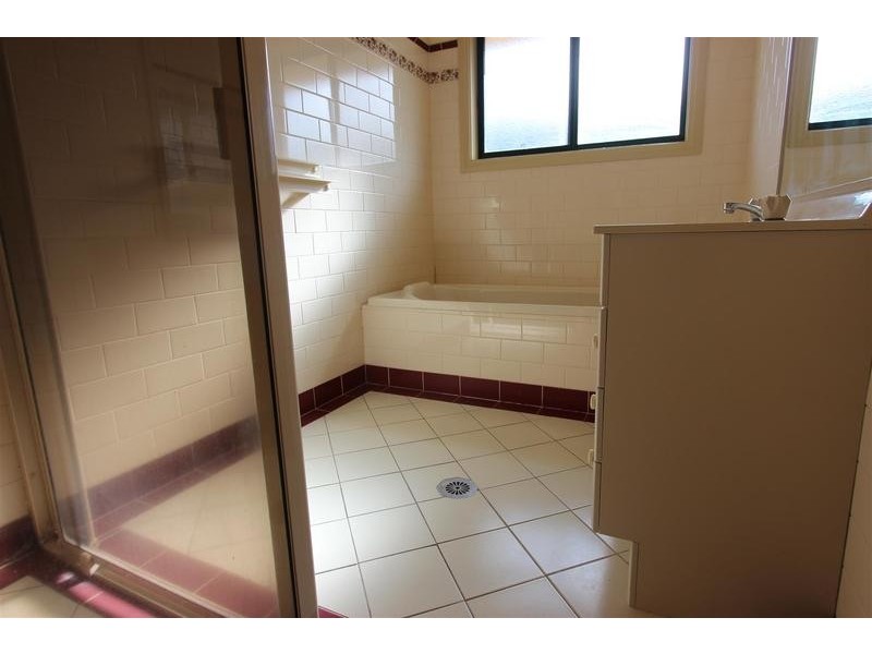 40 Bourkelands Drive, Wagga Wagga NSW 2650