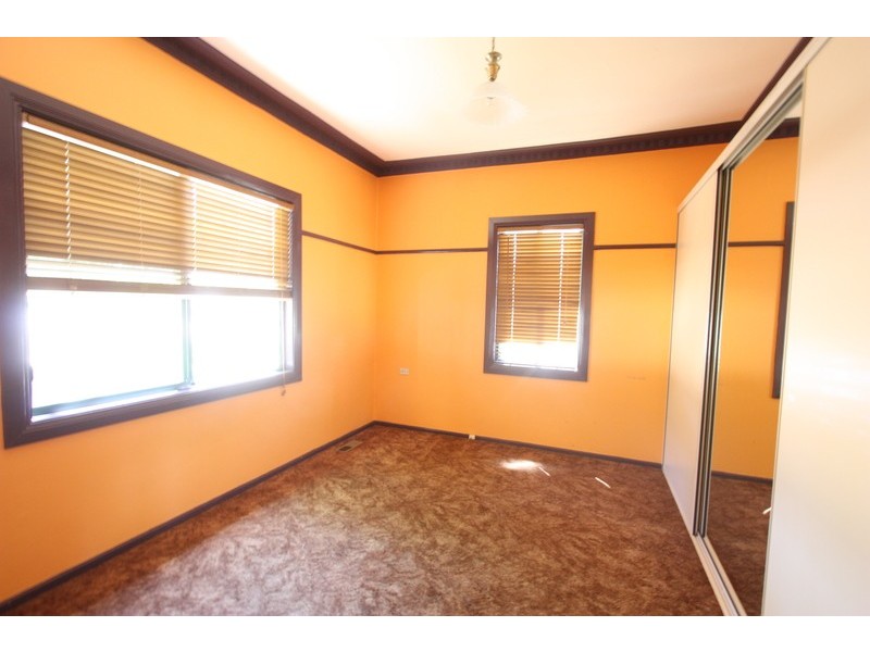 108 Fernleigh Road, Wagga Wagga NSW 2650