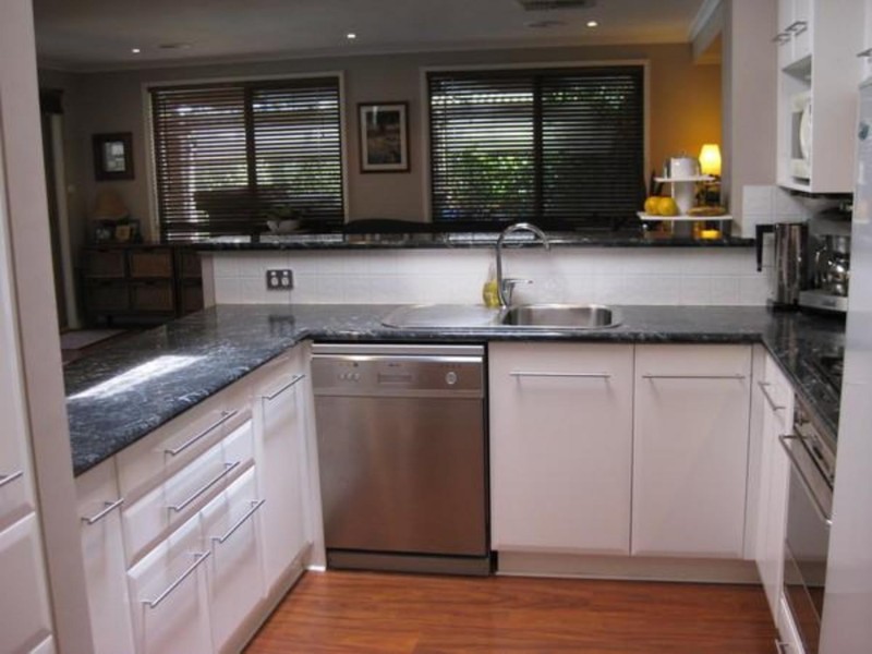 6  Nandina Avenue, Wagga Wagga NSW 2650