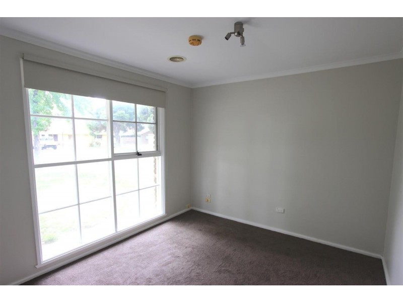 6  Nandina Avenue, Wagga Wagga NSW 2650