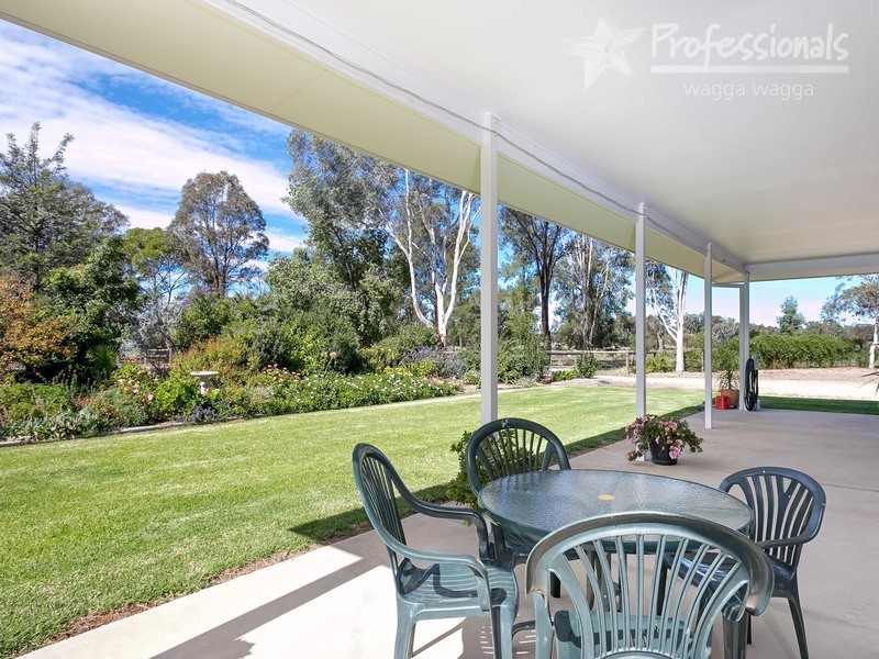 166 Mitchell Road, Wagga Wagga NSW 2650