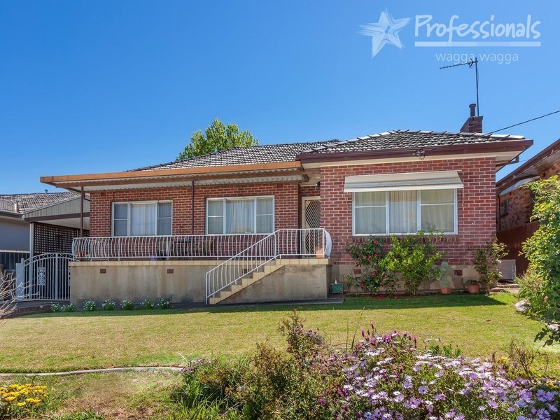 119 Simkin Crescent, Wagga Wagga NSW 2650
