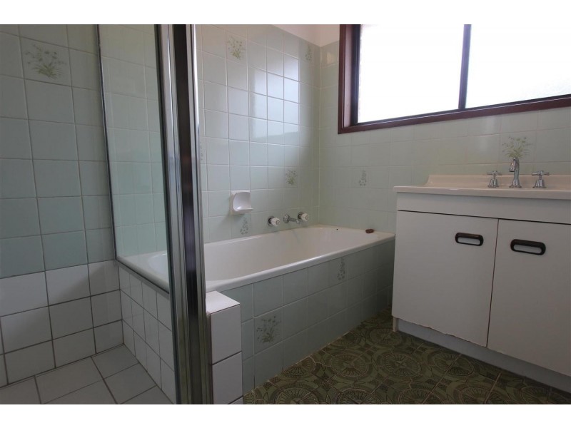 48 Naretha Street, Wagga Wagga NSW 2650