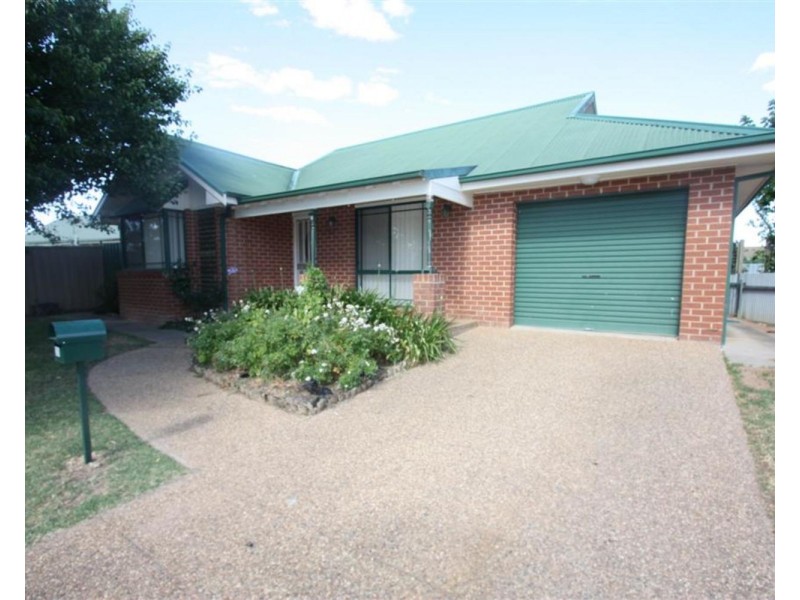 25 Vesty Street, Wagga Wagga NSW 2650