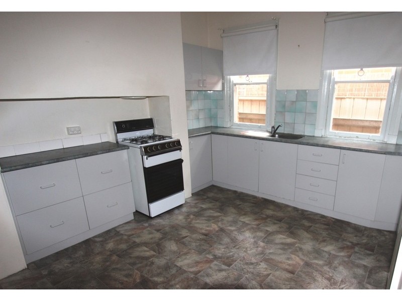 31 Best Street, Wagga Wagga NSW 2650