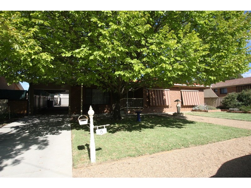 6 Swan Street, Wagga Wagga NSW 2650