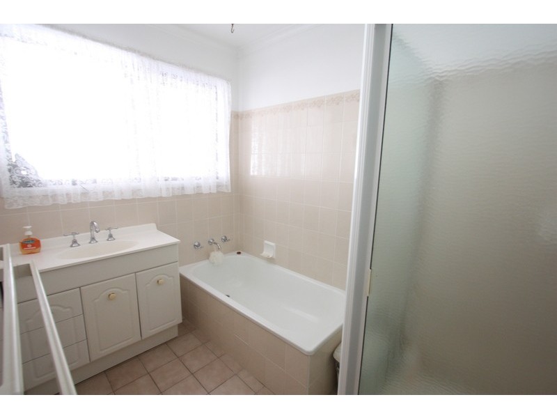 6 Swan Street, Wagga Wagga NSW 2650