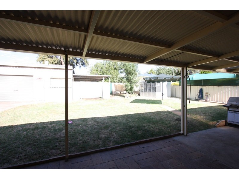 6 Swan Street, Wagga Wagga NSW 2650