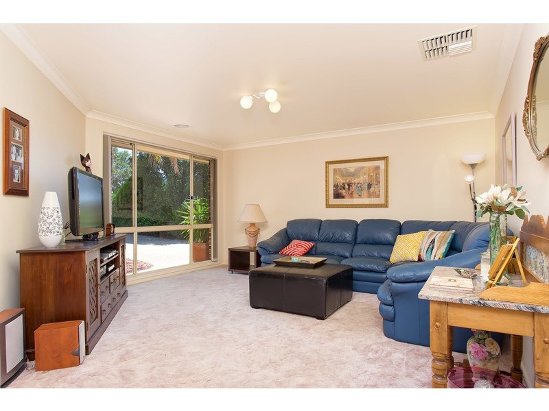 70 Simkin Avenue, Wagga Wagga NSW 2650