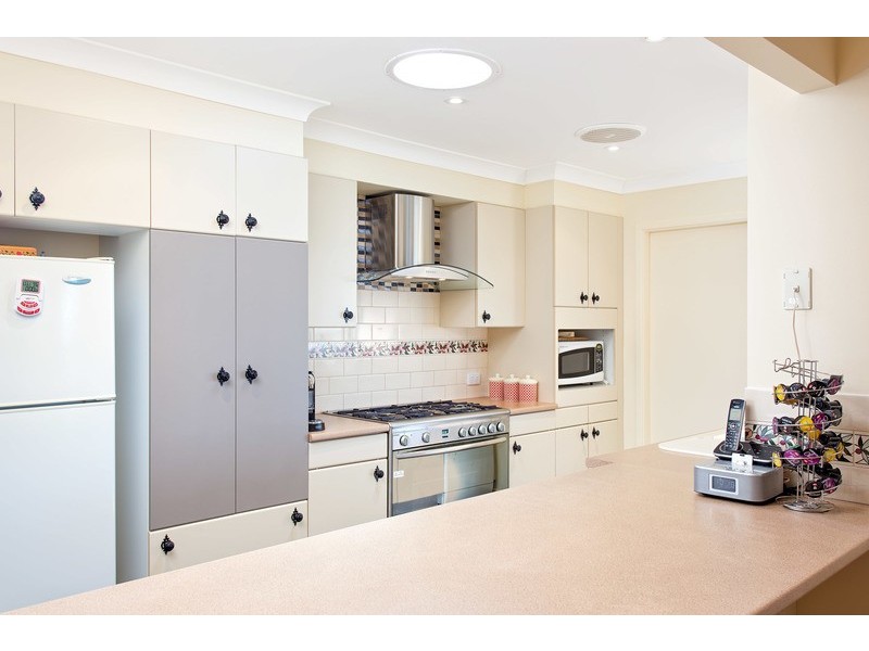 70 Simkin Avenue, Wagga Wagga NSW 2650