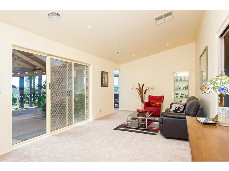 70 Simkin Avenue, Wagga Wagga NSW 2650