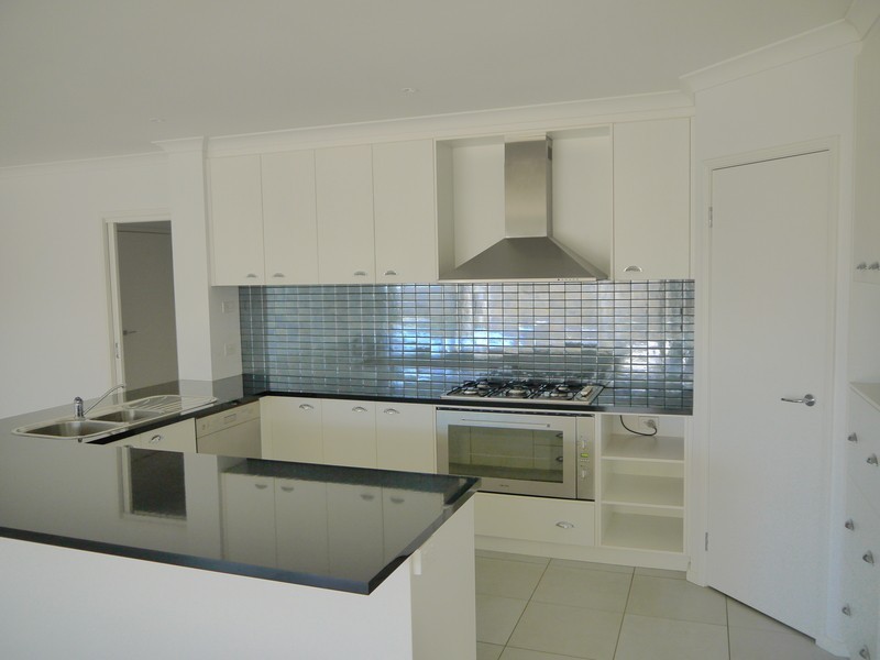 5 Wellington Avenue, Wagga Wagga NSW 2650