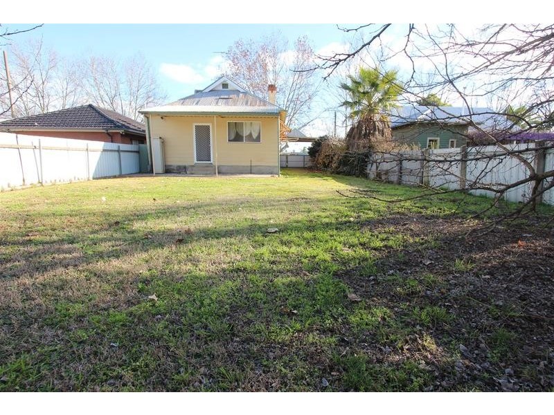 95 Trail Street, Wagga Wagga NSW 2650