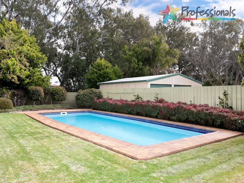 8 Bocquet Street, Wagga Wagga NSW 2650