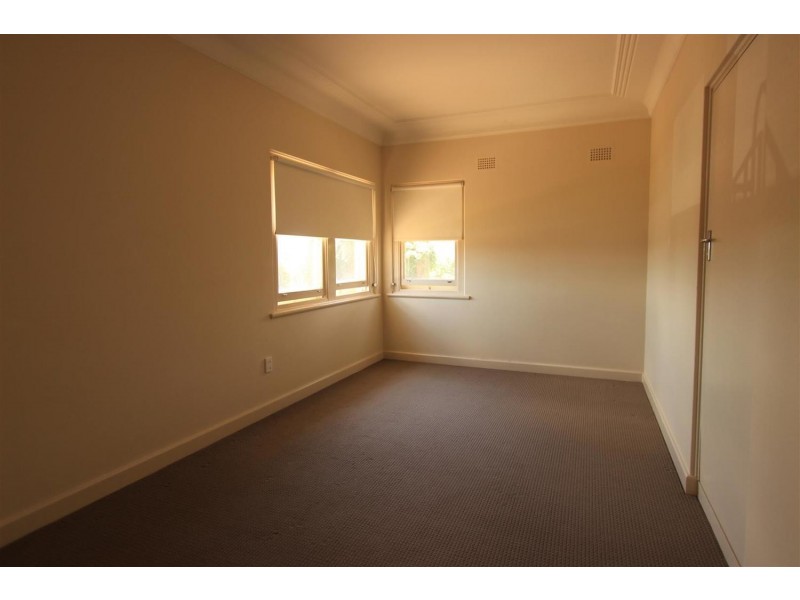 24 Copland Street, Wagga Wagga NSW 2650