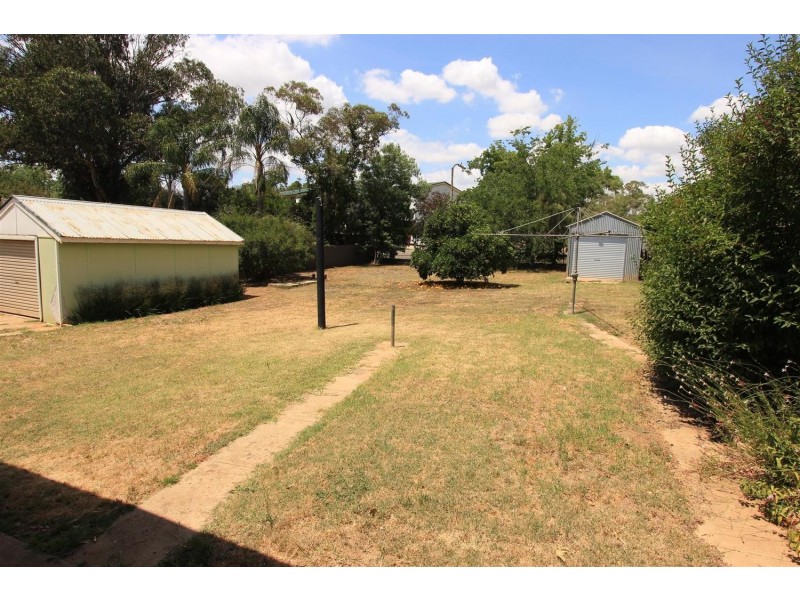24 Copland Street, Wagga Wagga NSW 2650