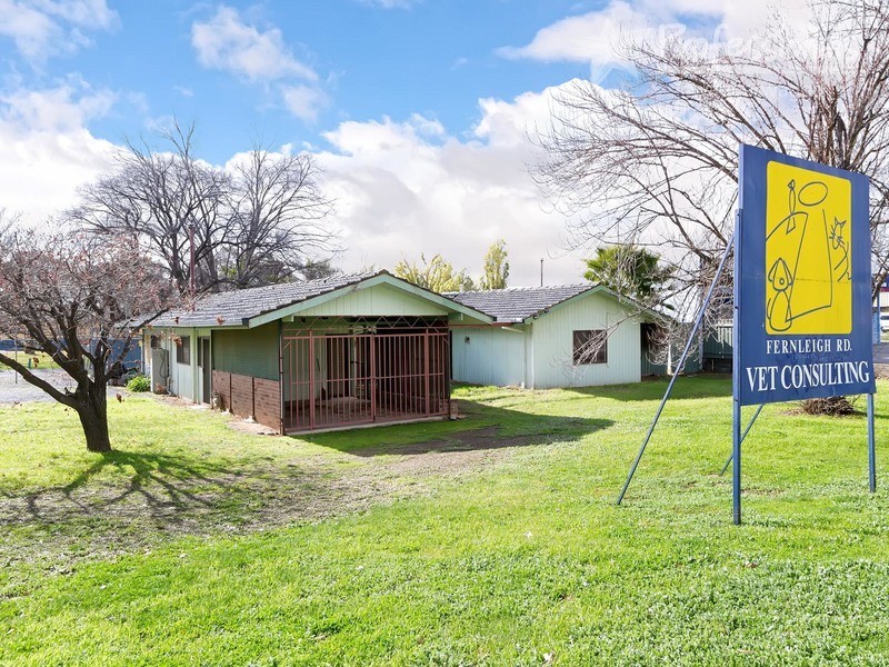 147 Fernleigh Road, Wagga Wagga NSW 2650