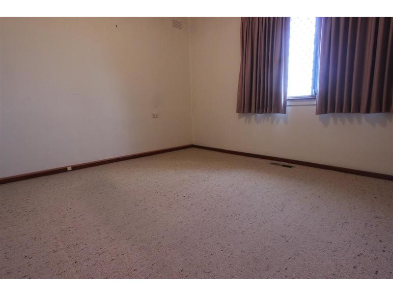 5 Condon Avenue, Wagga Wagga NSW 2650