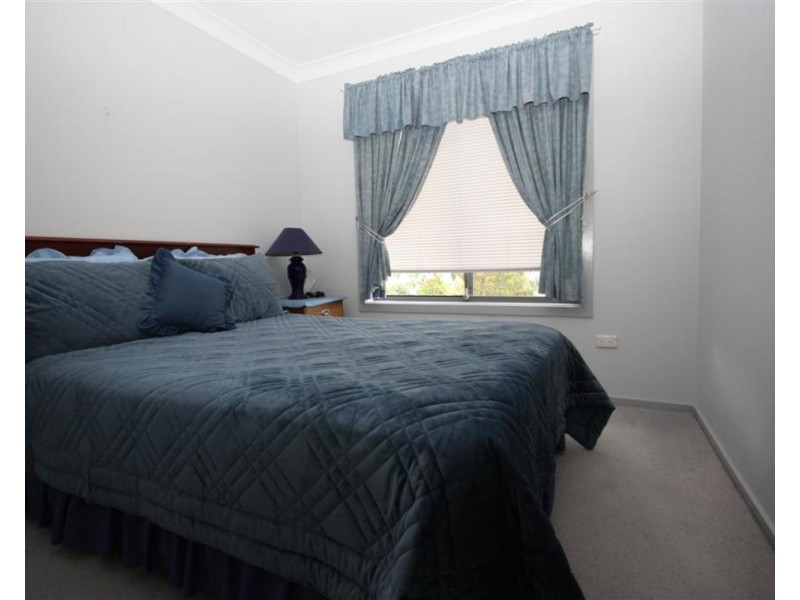 25 Doman Street, Estella NSW 2650