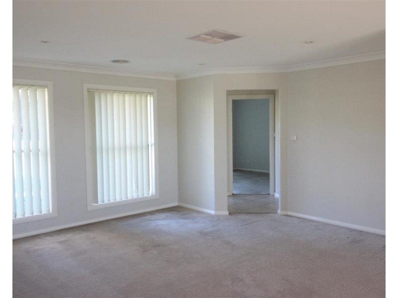 1 Tocal Street, Bourkelands NSW 2650