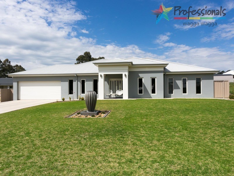 29 Plunkett Drive, Wagga Wagga NSW 2650