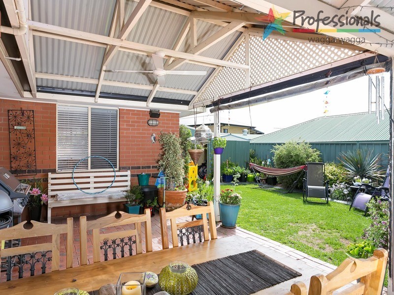 37 Faye Avenue, Wagga Wagga NSW 2650