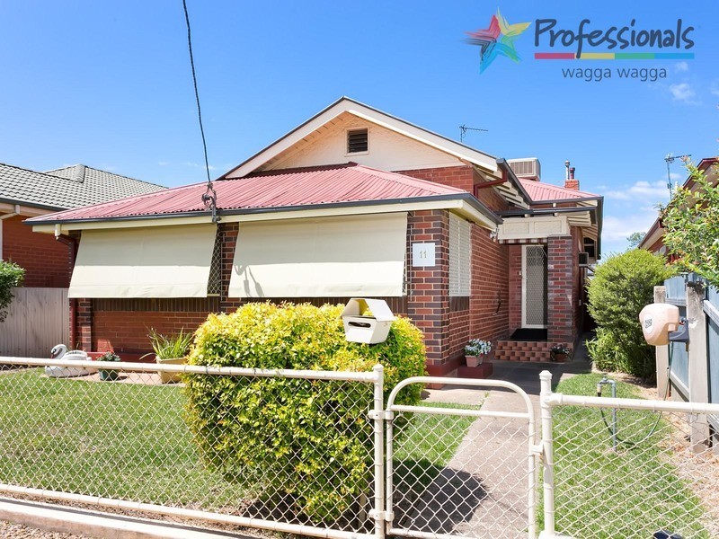 11 Oates Avenue, Wagga Wagga NSW 2650