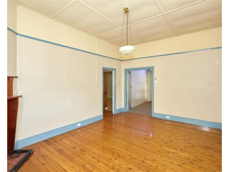 10 Travers Street, Wagga Wagga NSW 2650