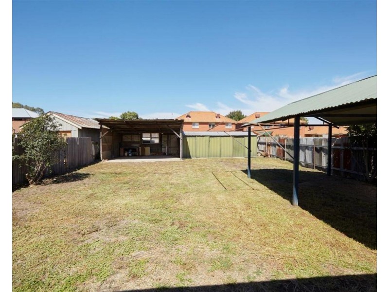 10 Travers Street, Wagga Wagga NSW 2650