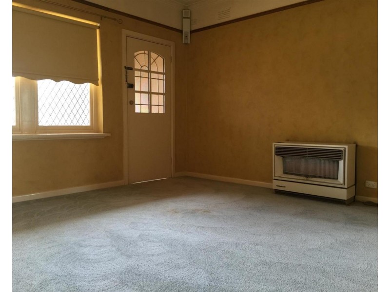 16 Beltana Avenue, Mount Austin NSW 2650