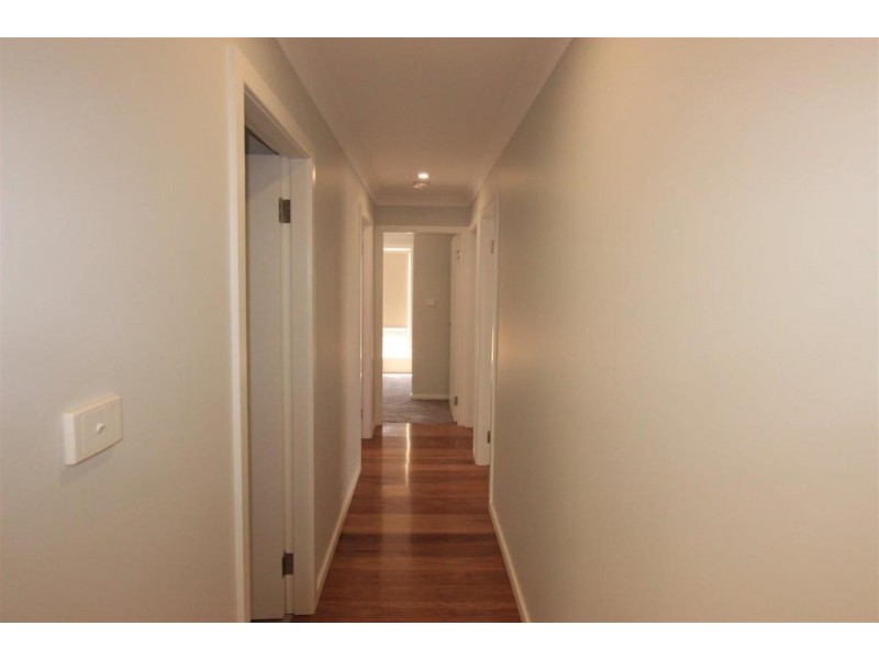 1/1 Morris Crescent, Wagga Wagga NSW 2650