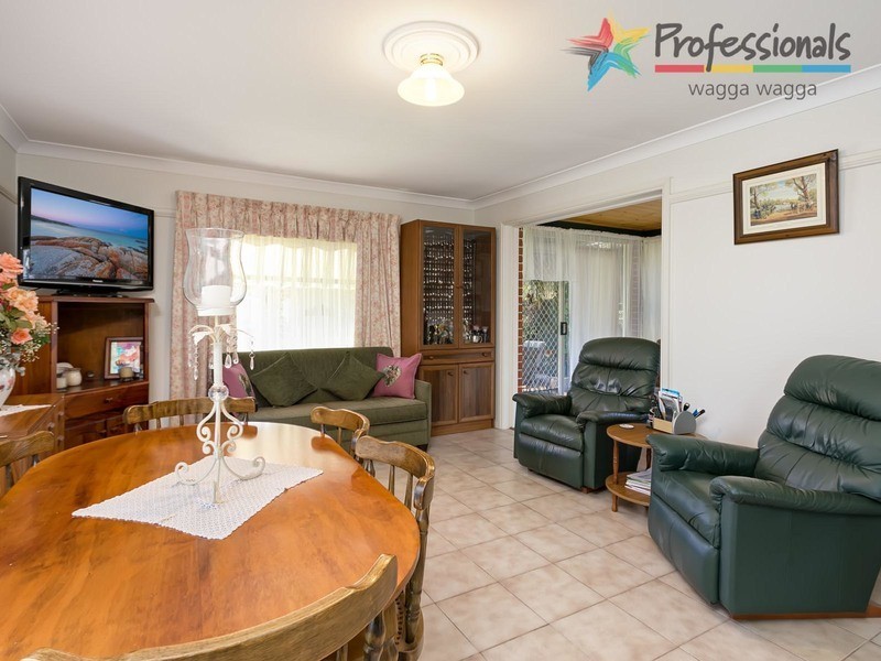 19 Albert Street, Wagga Wagga NSW 2650