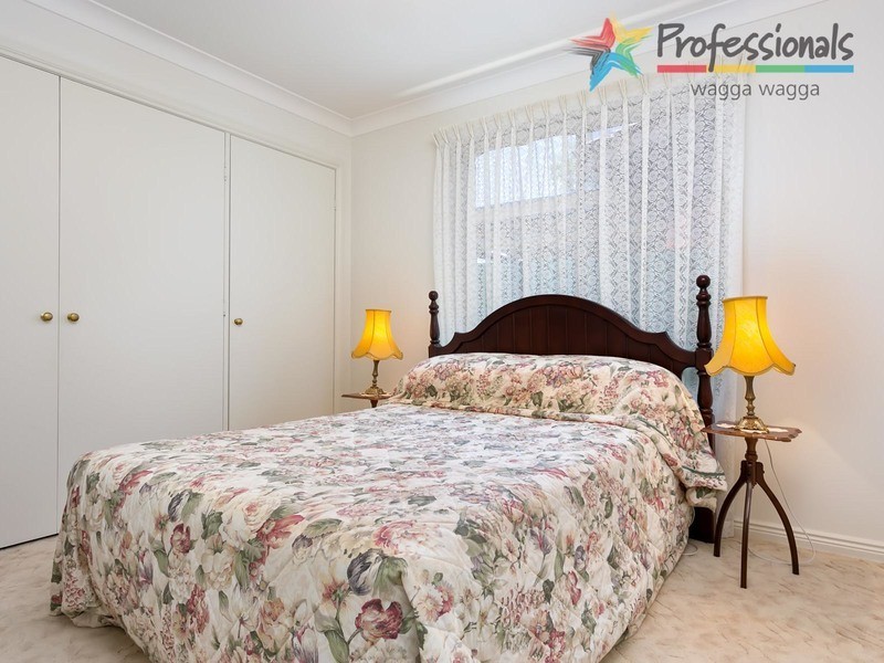 19 Albert Street, Wagga Wagga NSW 2650