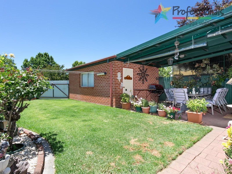 19 Albert Street, Wagga Wagga NSW 2650