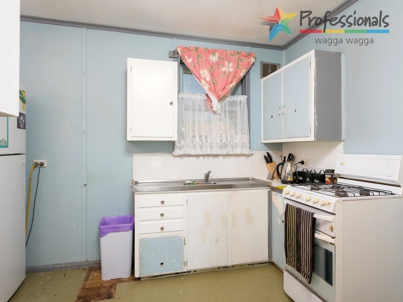 13 Hunter Street, Wagga Wagga NSW 2650