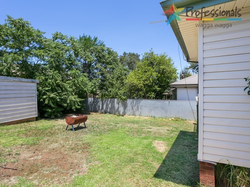 13 Hunter Street, Wagga Wagga NSW 2650